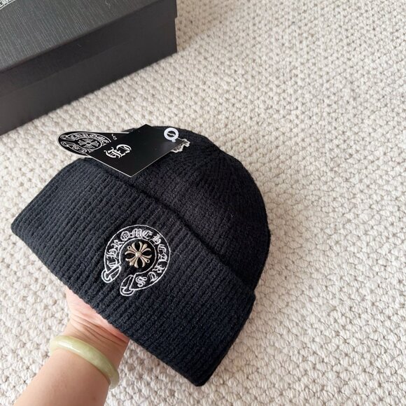 Chrome Hearts Autumn/Winter Wool Knitted Beanie - Picture 2 of 8